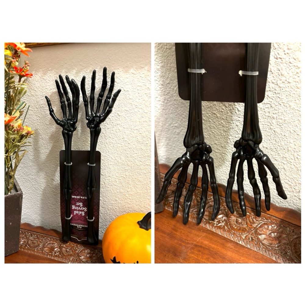 ☠️ HALLOWEEN DECOR BLACK SKELETON HANDS SALAD SPOONS SET SPOOKY TIKTOK VIRAL